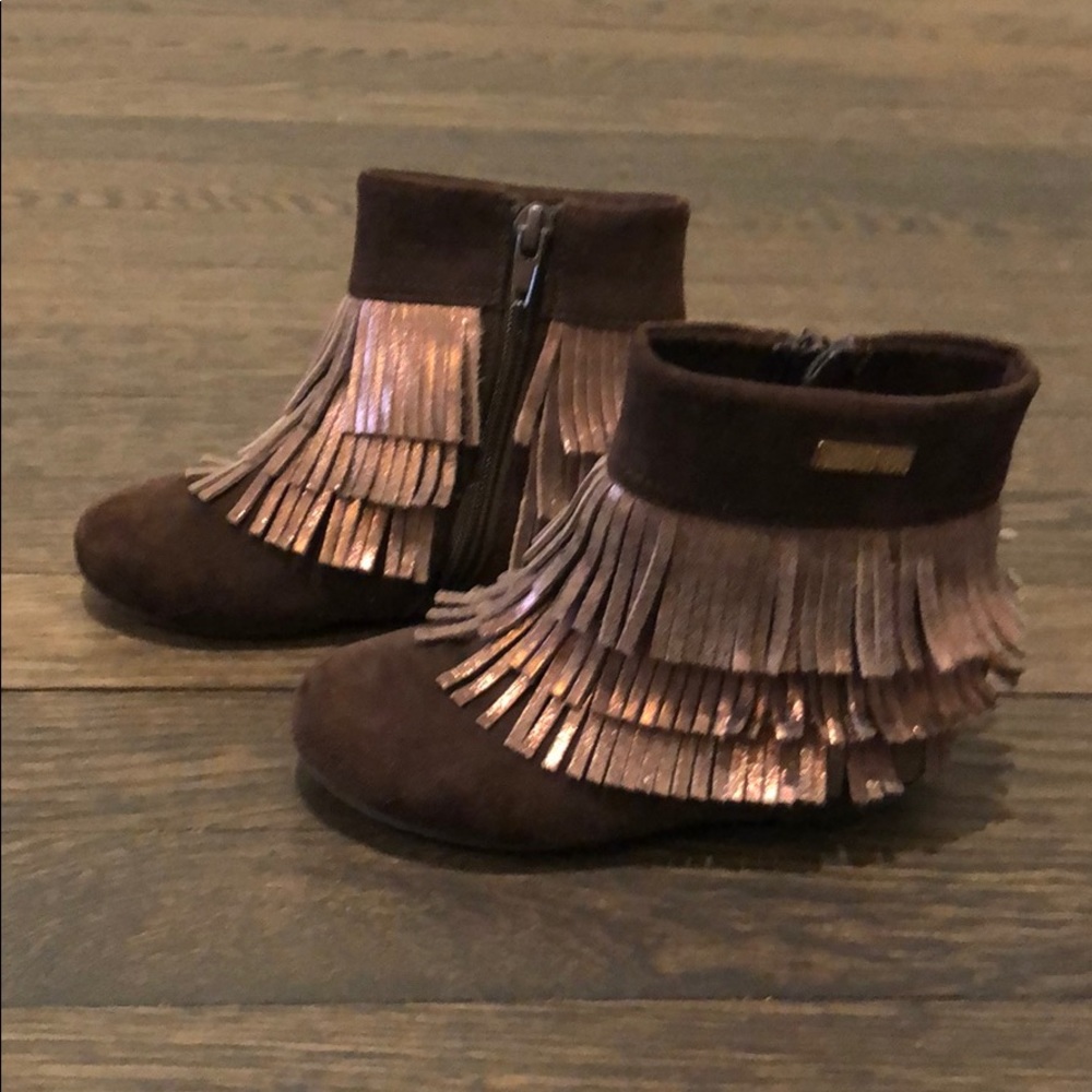 Kenneth Cole Reaction Girls Fringe Boots